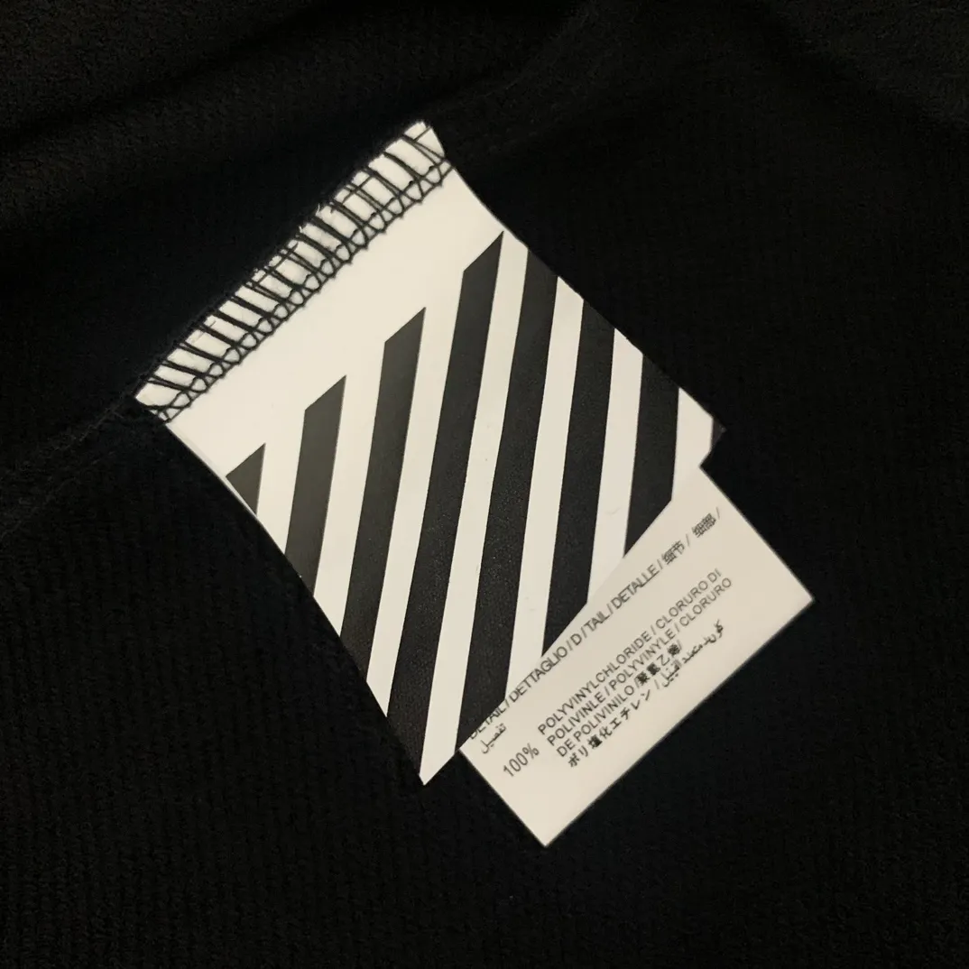 Top tested version OFF WHITE OW hot stamping strip printing male and female couple pure cotton loose same style pullover hooded sweatshirt The printing is done on a Japanese-owned Mimaki printing machine, with no edges or burrs. Inkjet heat transfer is hot-pressed and cold-teared, and the high temperature is 180 degrees. The front piece needs to be pressed twice (the second time requires 180kg of air pressure). The transparent fabric is anti-scratch and ironing, and the printing is fog-free. The semi-transparent tape in the front circle can reveal the part of the printing underneath. The golden printing color of the tape is not The flat color and tape printing overlap have different color depths. The wash label is also customized according to the original font. The accessories still use the full line of correct accessories. The rectangular woven collar label design is cancelled. The previous three-dimensional silicone feel font is changed to a fully woven collar label. Fluorescent fonts can be seen on the collar label. The five-link silicone hangtag, three-link washable label and zebra crossing packaging line are still the same. 480g pure cotton terry fabric, a major launch with full drape. A full set of customized accessories, one-to-one mold opening, professional ow. Size: XS-L Size chart
